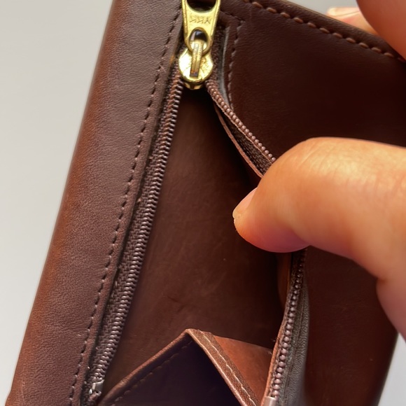 Vintage coach wallet comes with dust bag - Picture 5 of 15